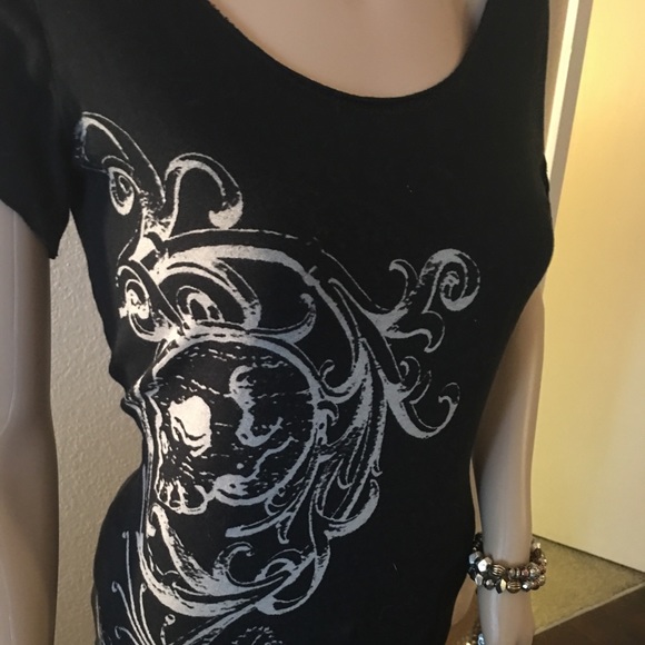 Tail Bait Screen Print T-Shirt Size Large - Picture 3 of 4